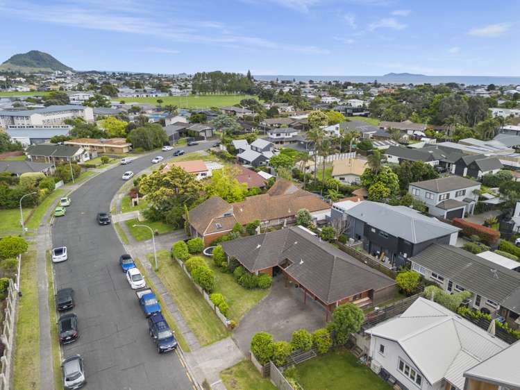 2 Waitui Grove Mount Maunganui_18