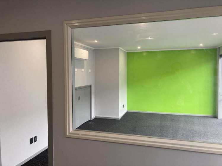 4/9 Karewa Place Te Rapa_1