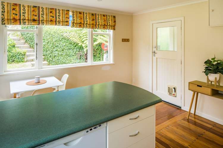 66 Tarawera Road Johnsonville_6