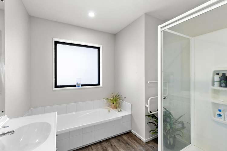 21 Eastwood Rise Waimairi Beach_16