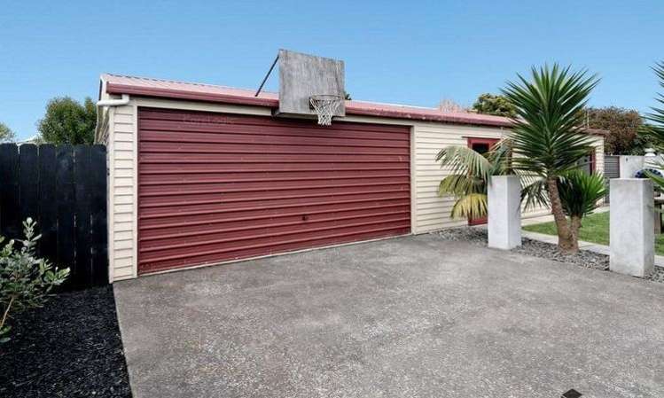 7 Rixon Place Te Atatu Peninsula_11