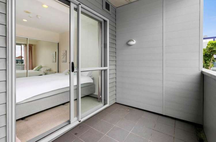 2f/1 Ophir Street Grey Lynn_3