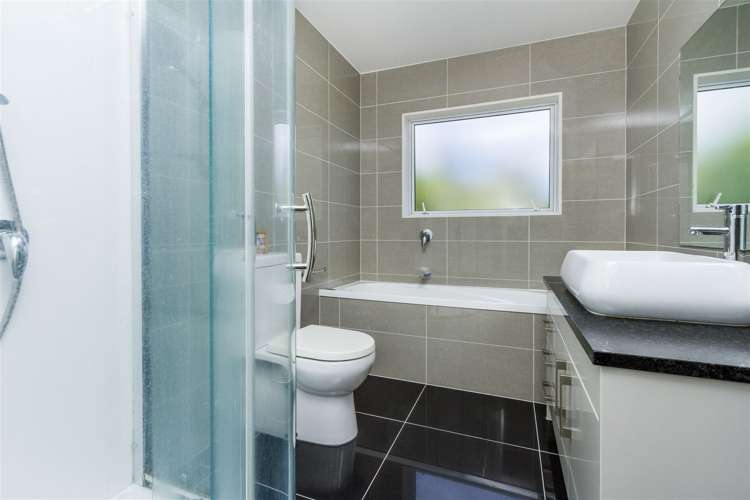 25a Reynolds Place Torbay_17