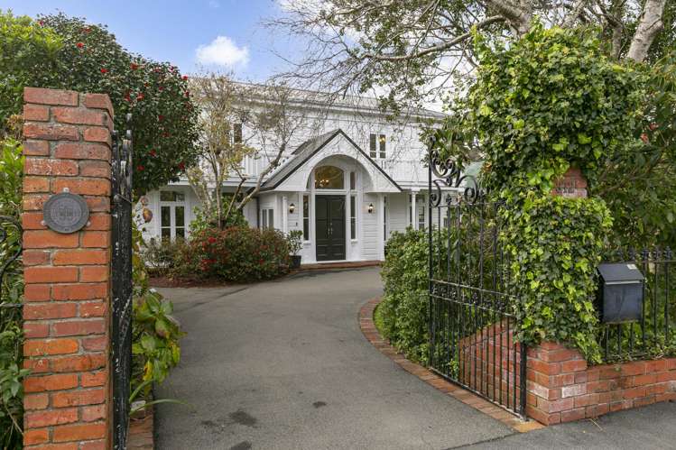 372 Karori Road_1