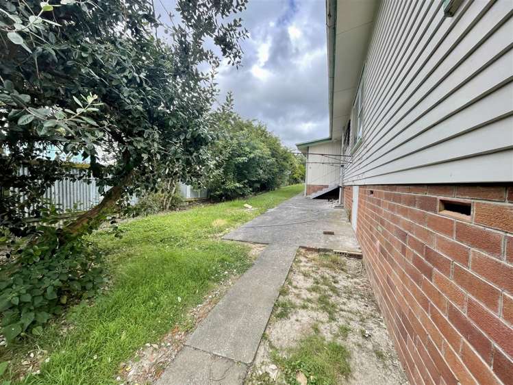 13 Denyer Place New Lynn_15