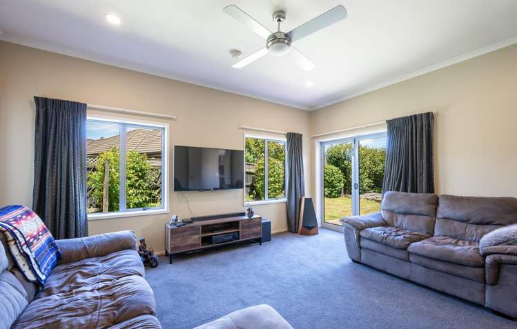 6 Ryeland Avenue Wakefield_15