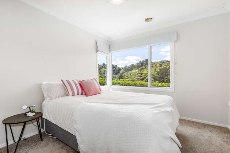 47 Te Puia Drive Aotea_20