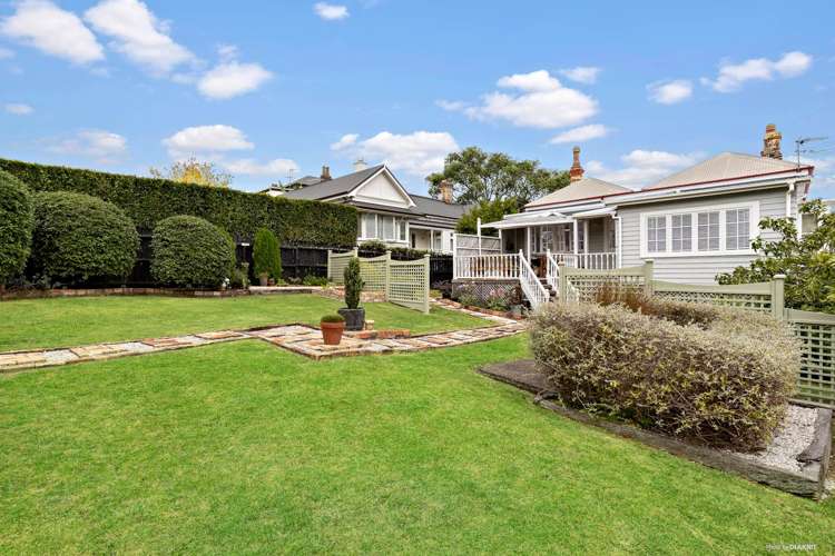 144 Calliope Road Stanley Point_3