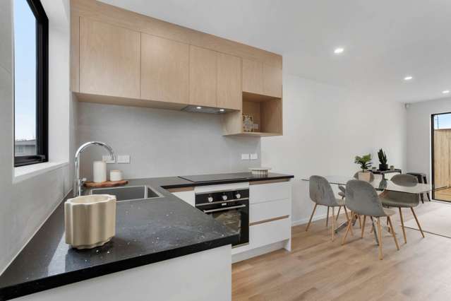 43 Friesian Drive Mangere_3