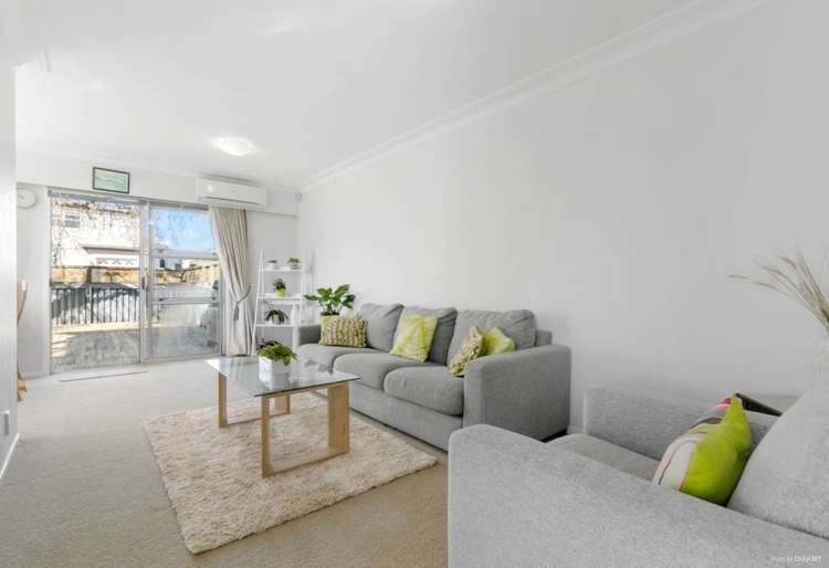 12 Stanniland Street Sunnyhills_9