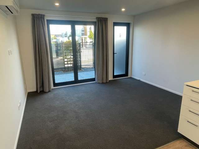 6/44 Antigua Street Addington_3
