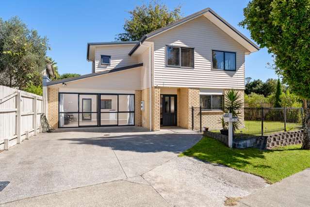 Spacious Family Home in Quiet Glen Eden
