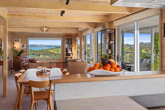 16 Lichen Grove Russell_1