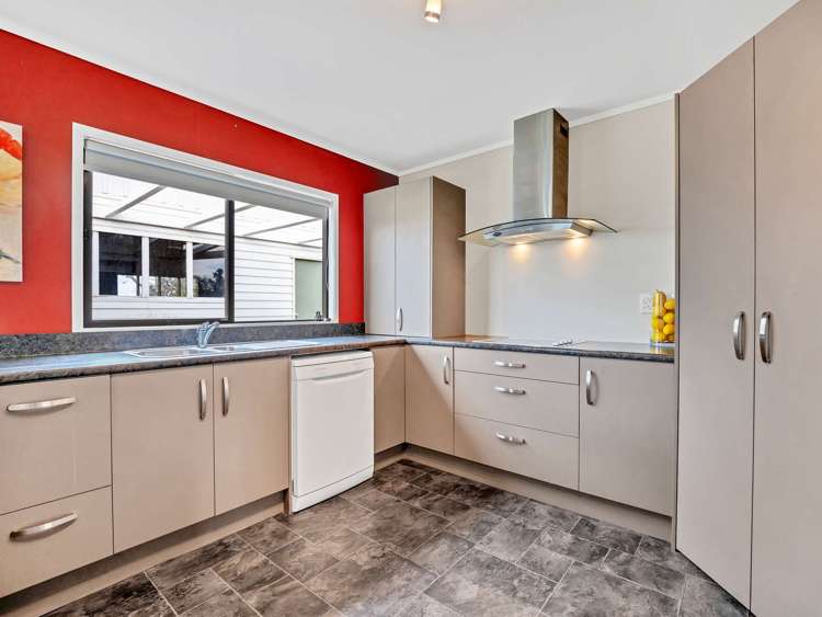 100 Pukehina Parade Pukehina_4