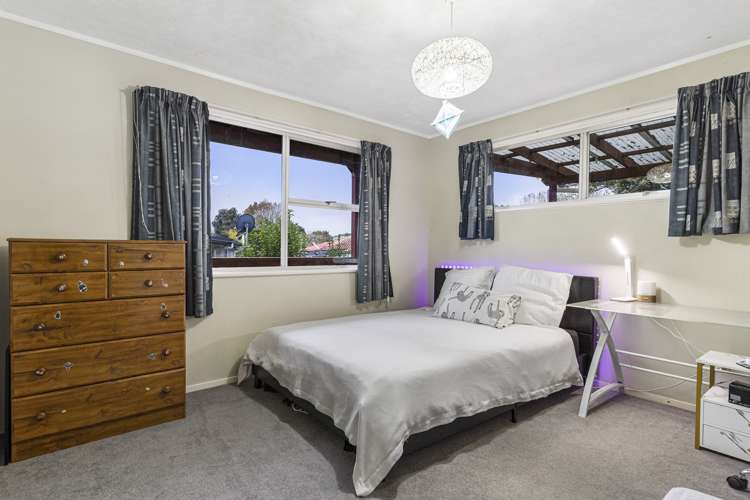 8 Fairdale Place Birkdale_8