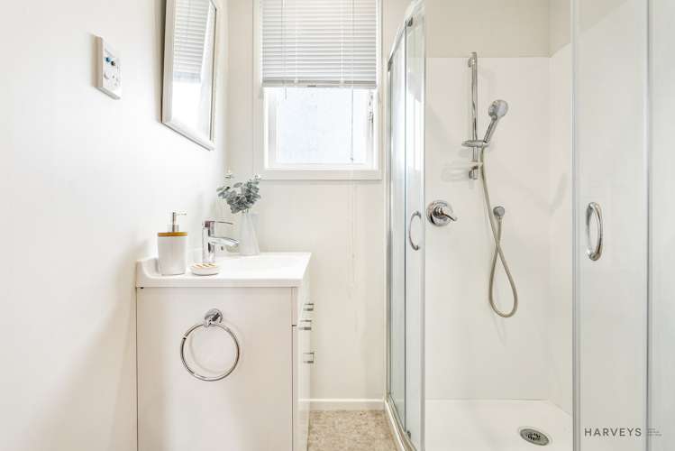 2/32 Kamara Road Glen Eden_6