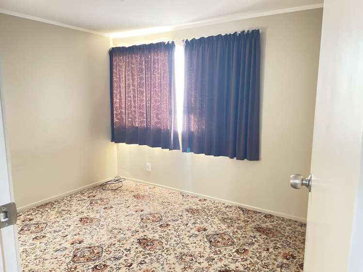 7 Garth Place Manurewa_4