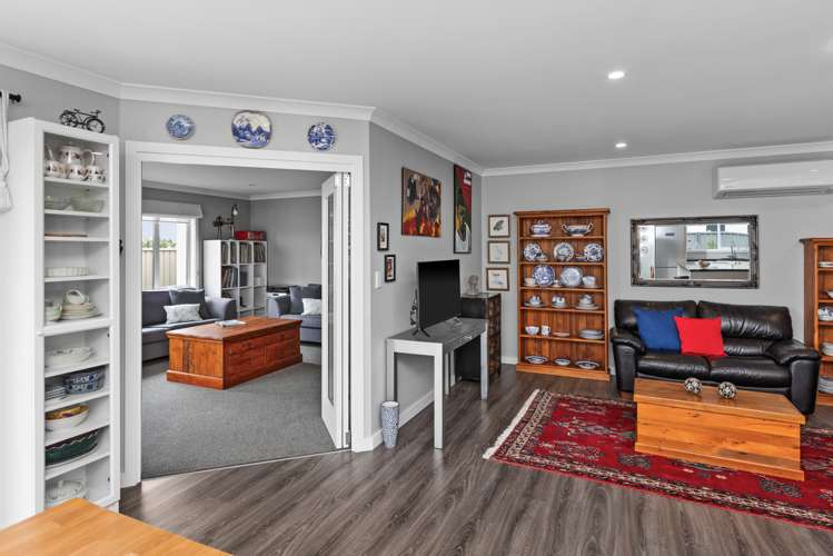 10 Pelorus Avenue Poraiti_8