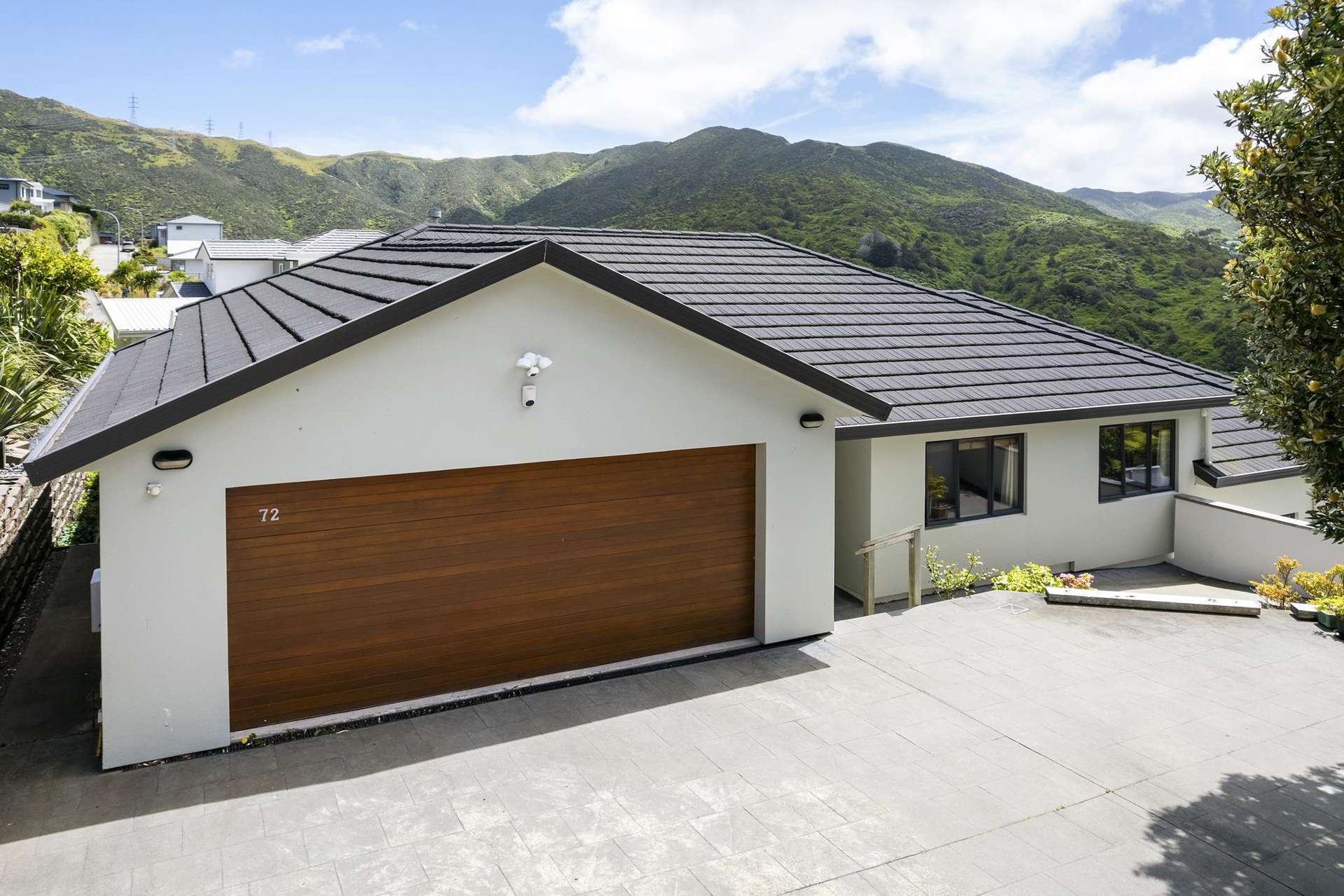 72 Downing Street Crofton Downs_0