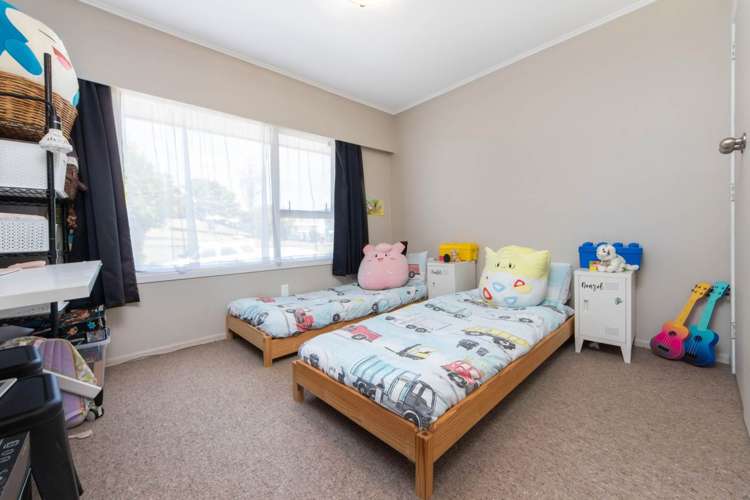 4237 Great North Road Glendene_8