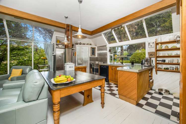 42 & 44 Crown Street North East Valley_7