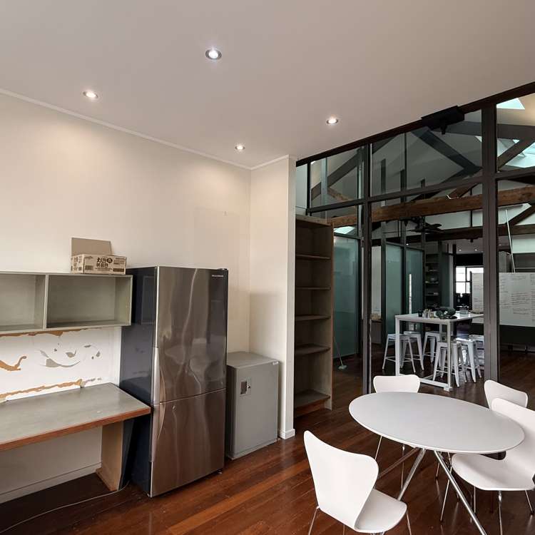 L2/9 Tory Street Te Aro_13