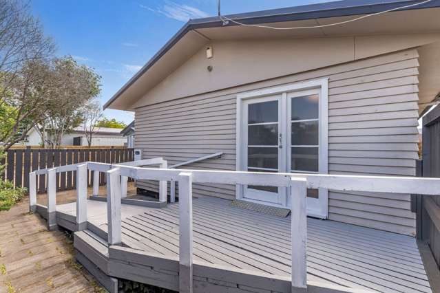 PRICE DROP! $63,440 annual rent, 6.8% Gross Yield!