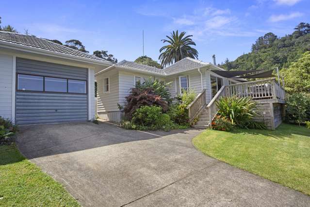 2 Lucy Road Waiomu_2