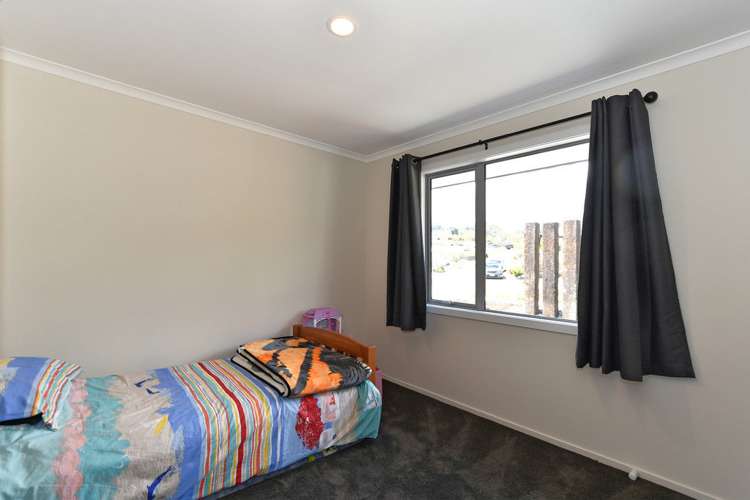 8 Olivias Place Stoke_17