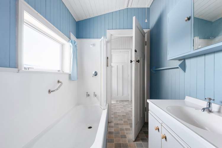 78 Marine Parade Mount Maunganui_14