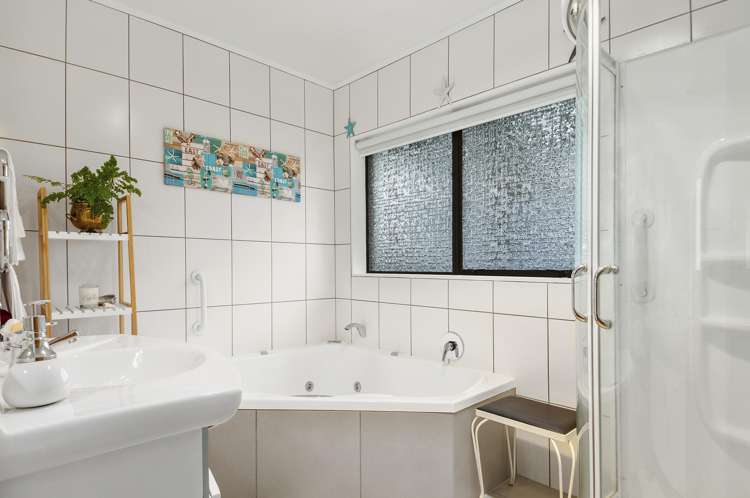 54 Links View Drive Omokoroa_14