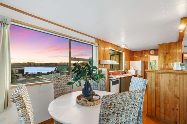 697 Pukehina Parade Pukehina_18