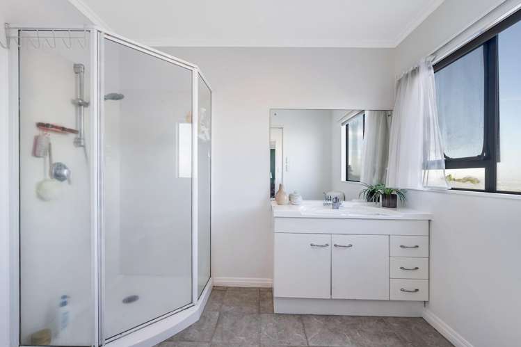 19B Eske Place Highland Park_16