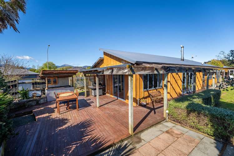 8 Mayer Crescent Wakefield_17