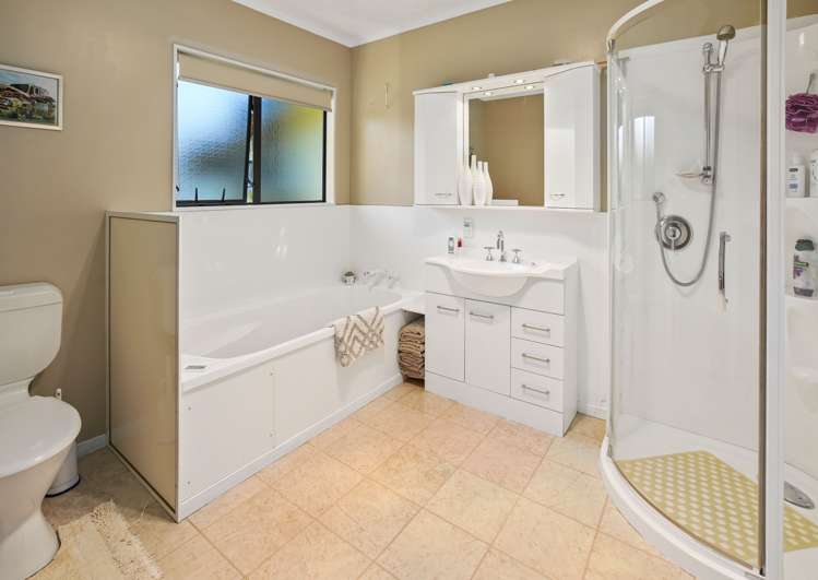 25 Malthouse Crescent Brightwater_14