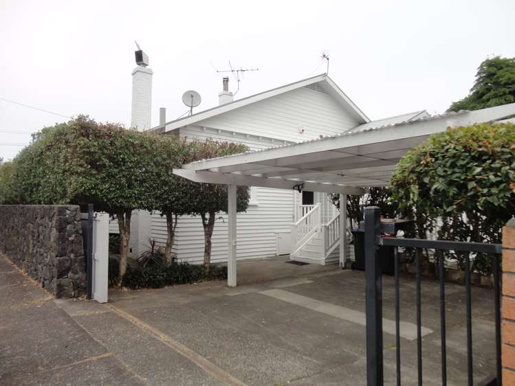 206 Campbell Road Greenlane_7