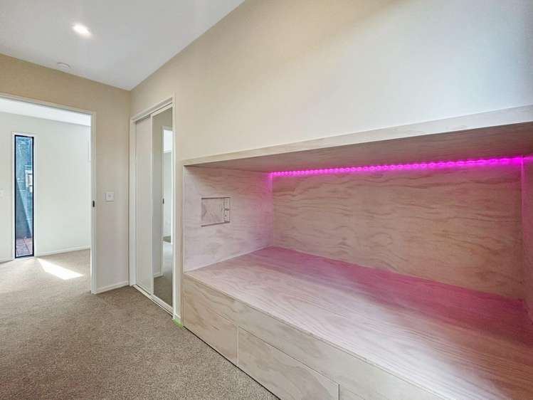 12A Claxton Pl Saint Martins_11