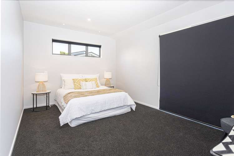 17 Picadilly Avenue Casebrook_10