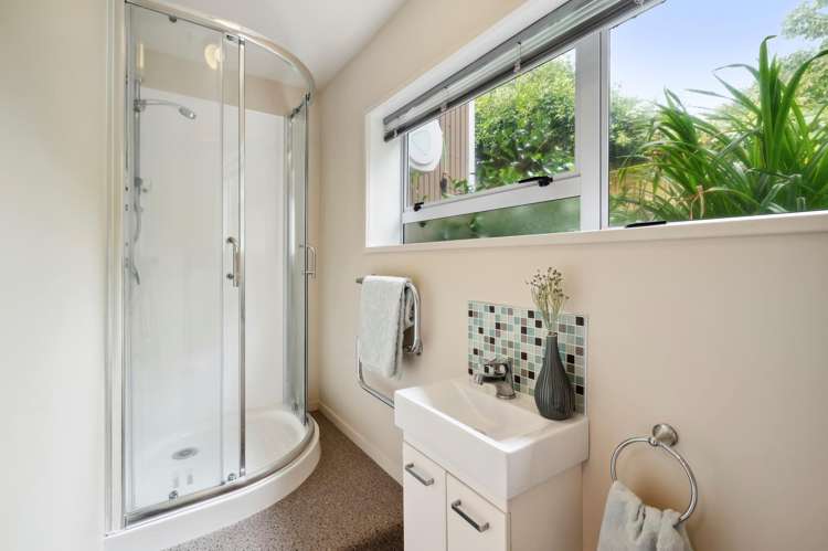 44 Grand Vue Road Kawaha Point_15