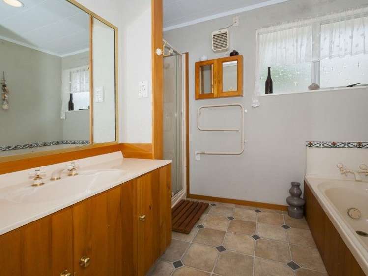 80 Tawhai Street Stokes Valley_16