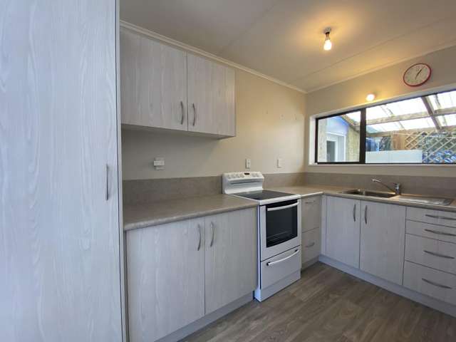 52A Smithfield Road 1230_2