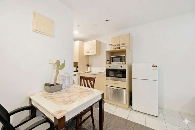 305/11 Union Street City Centre_4