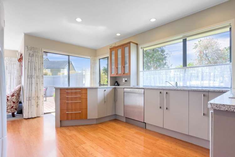 18 Sharples Place Somerville_12