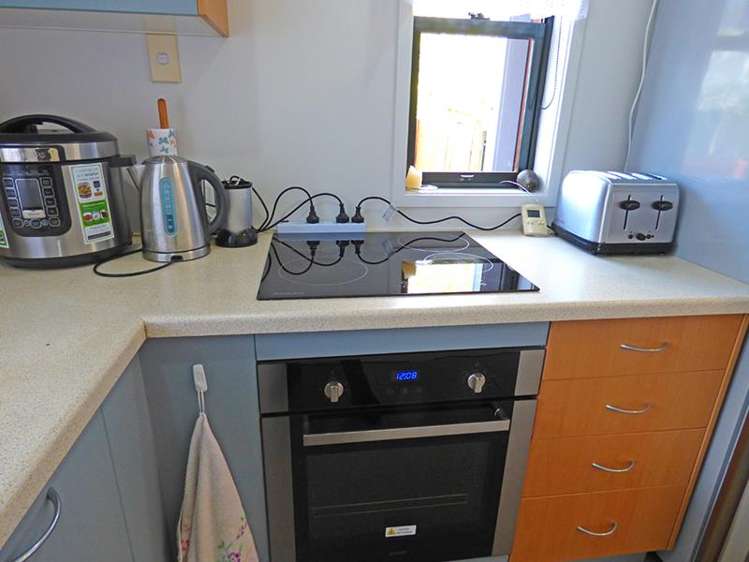 27/10 John Jennings Drive Oteha_5