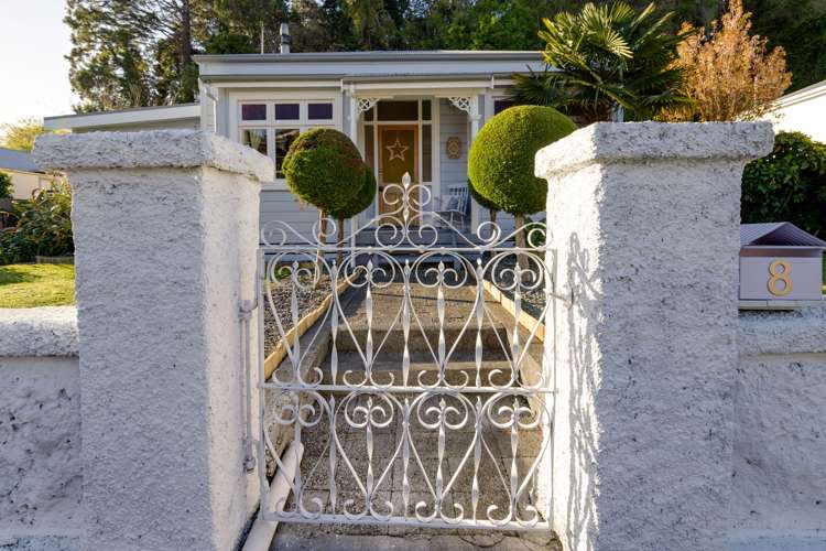 8 Coote Road Bluff Hill_19