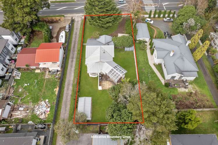 65 Beach Road Pahurehure_23