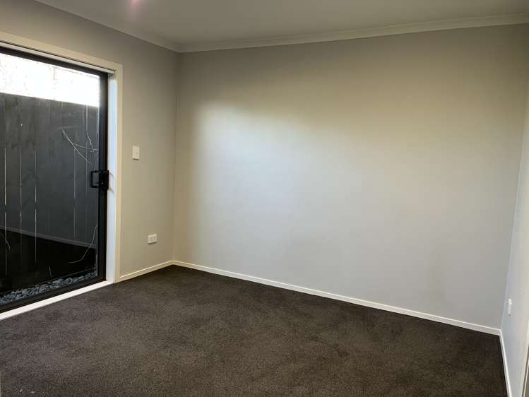 8/30 Calvert Ave Mangere East_5