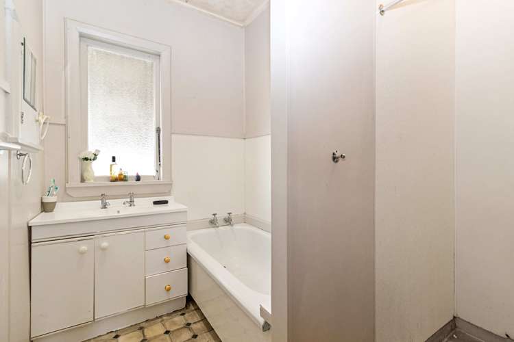 16 Aroha View Avenue Te Aroha_5