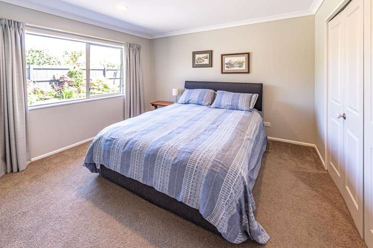 13 Norfolk Drive Otamatea_16