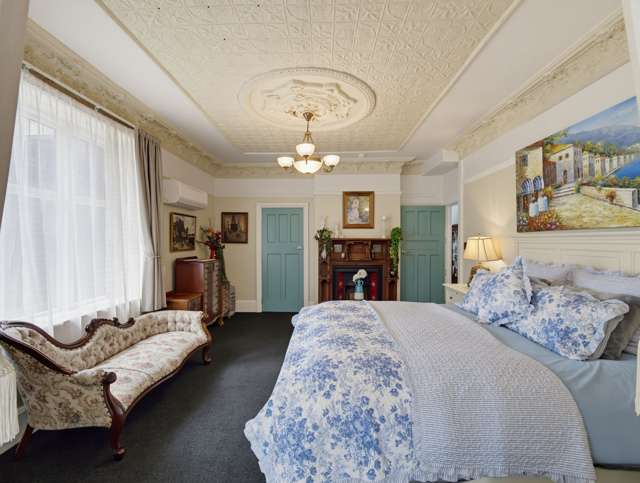 1920s Character & Contemporary Comfort